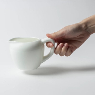 NIKKOのクリーマー「柳宗理」《ニッコー食器》(1890Y-6190)