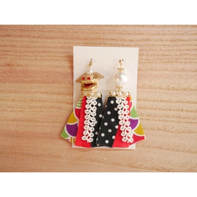 加賀獅子耳飾り　椿(ピアス)