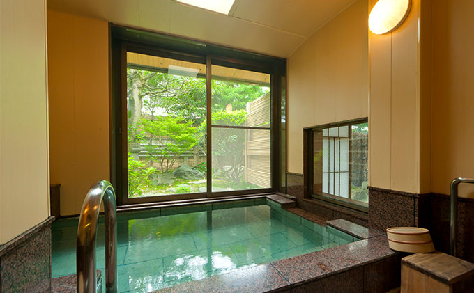 【能登半島地震復興支援】辰口温泉 たがわ龍泉閣露天風呂付「椿苑」ペアー宿泊券