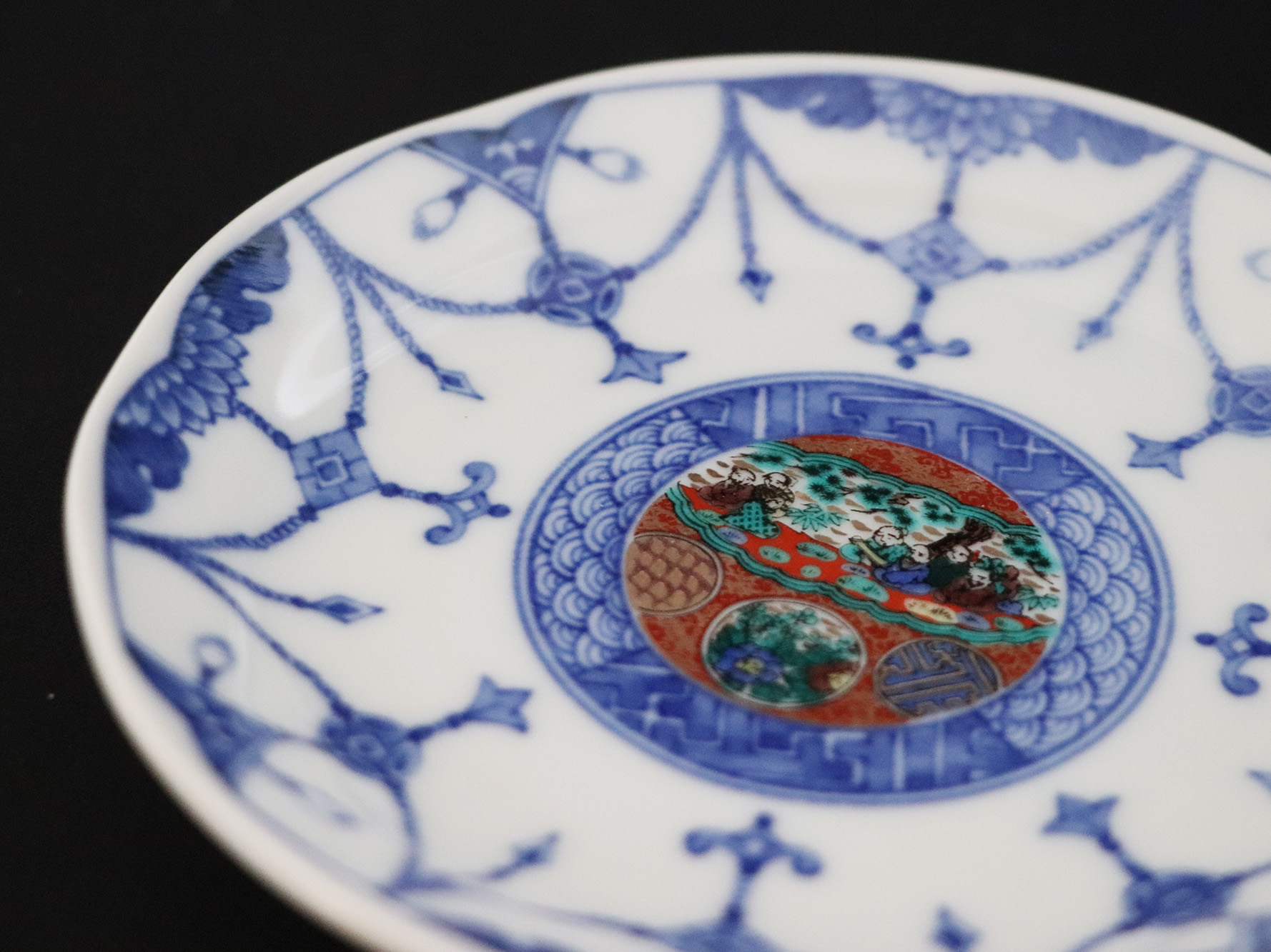 九谷焼　4.5号皿揃　時代絵（５枚セット）a01