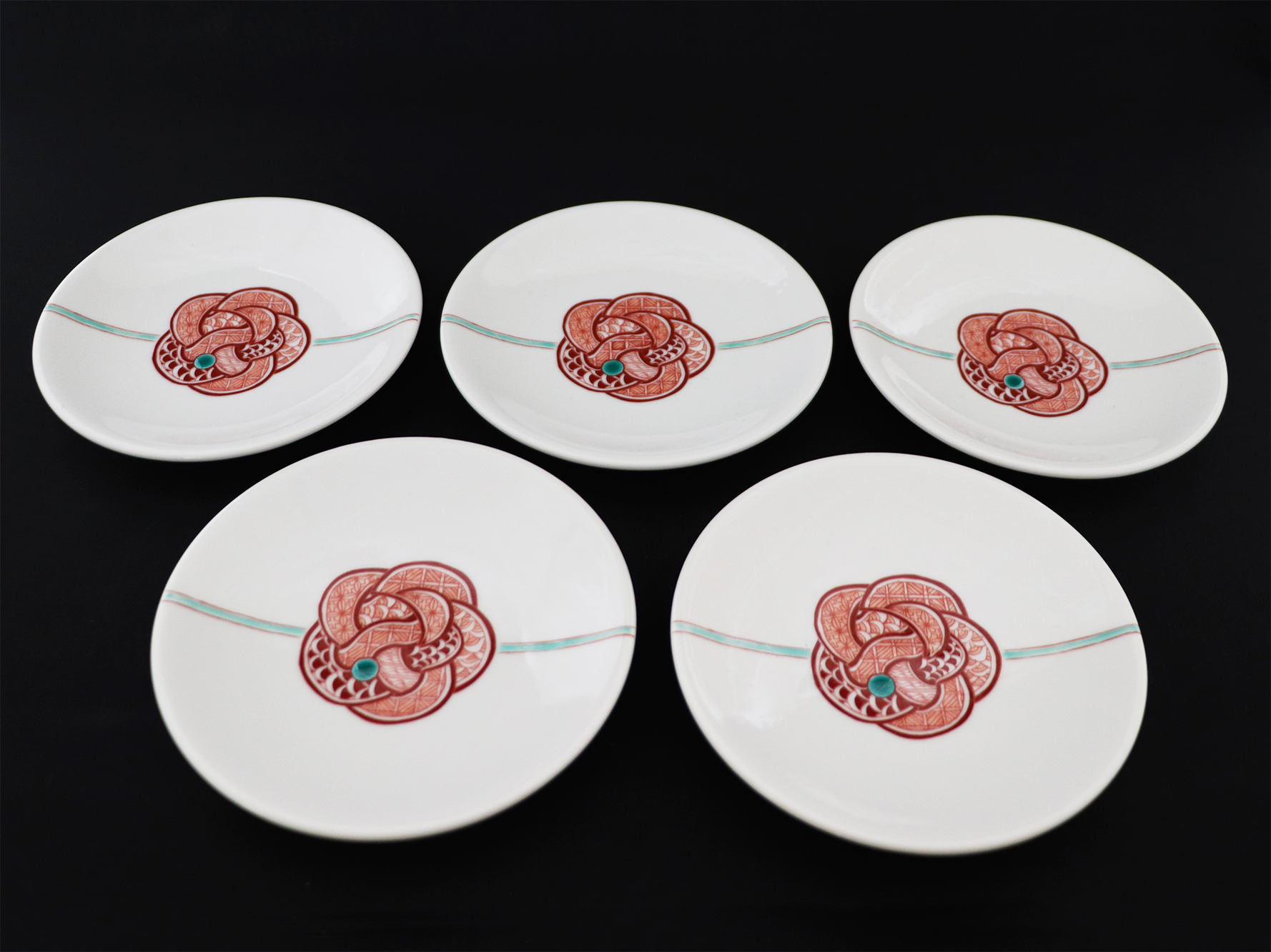 九谷焼　4号皿揃　赤絵水引文 （5枚セット）a01