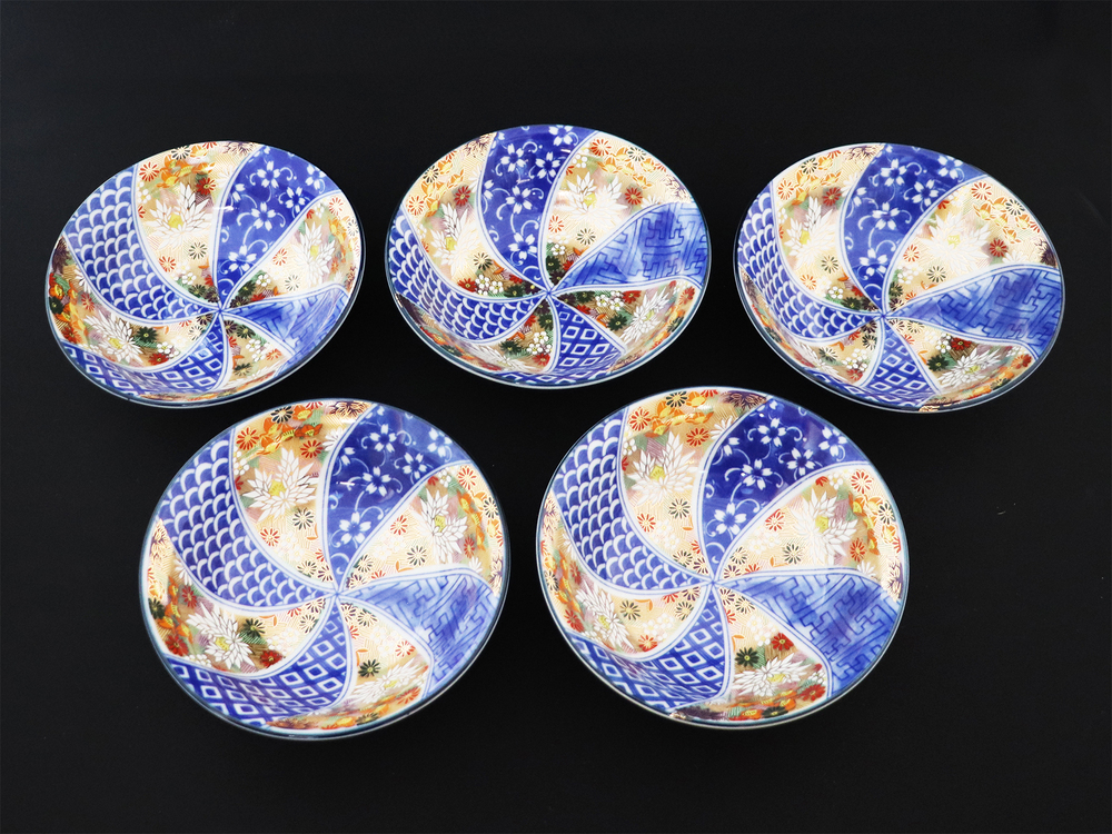 九谷焼　 4.8号小鉢揃　金花詰　a01