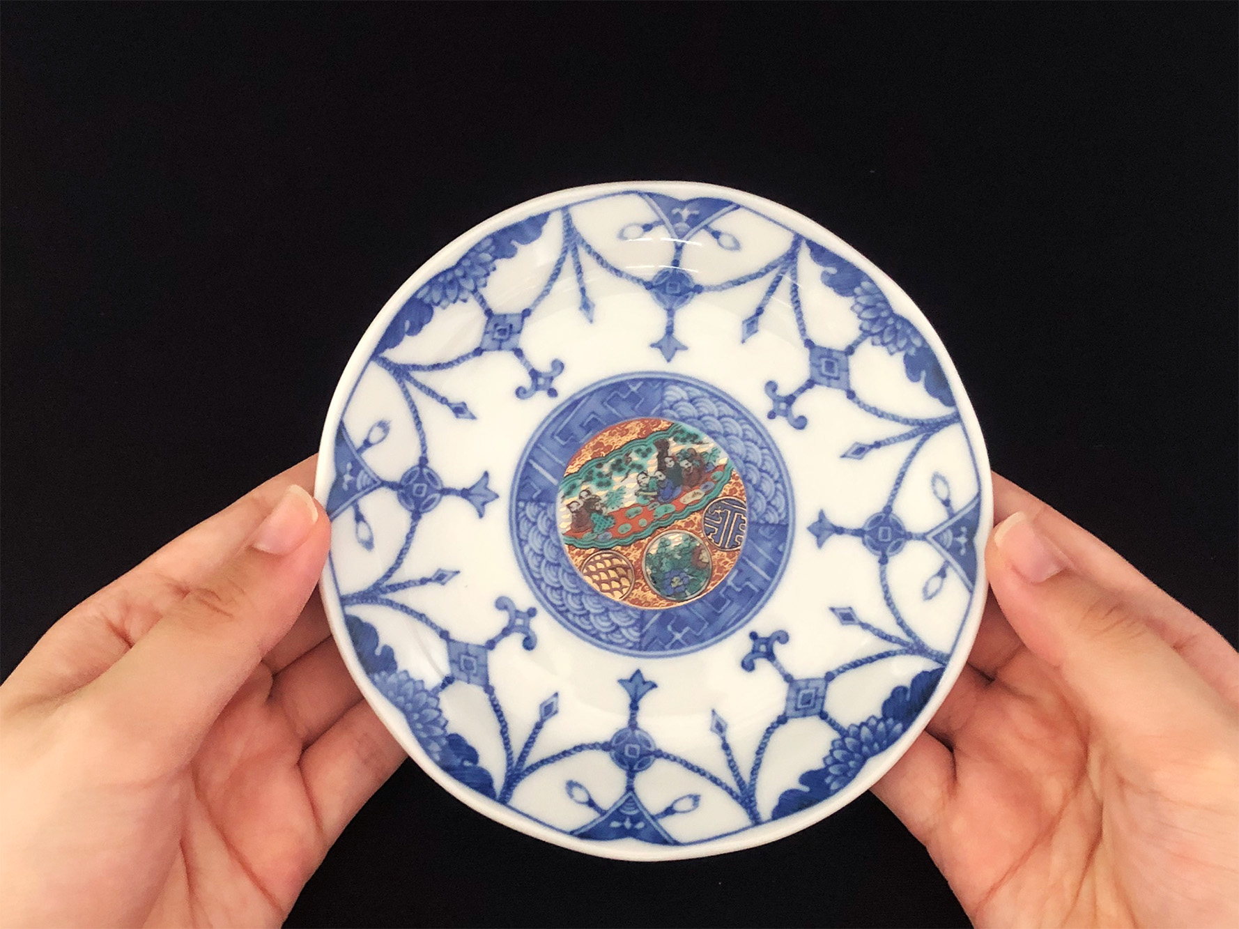 九谷焼　4.5号皿揃　時代絵（５枚セット）a01