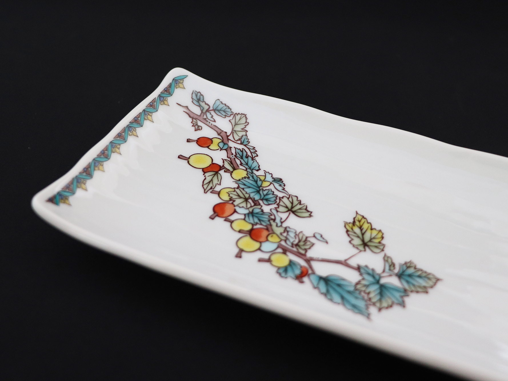 九谷焼　9号皿揃　果実絵変り （5枚セット）a01