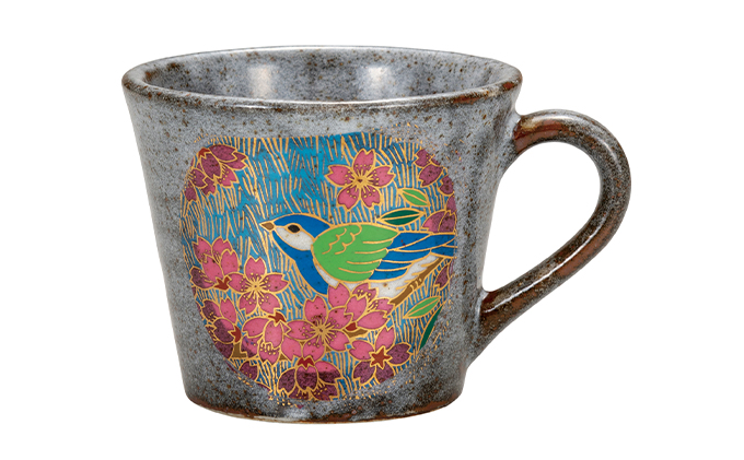 九谷焼　 マグカップ　金桜花鳥　a04