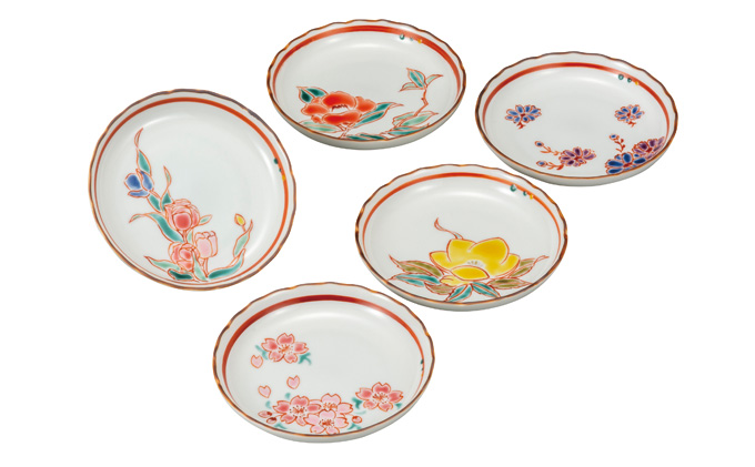 九谷焼　4.5号皿揃　草花絵変り （5枚セット）a01