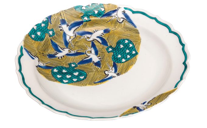 九谷焼　 8号盛皿　古九谷風かるた　a01