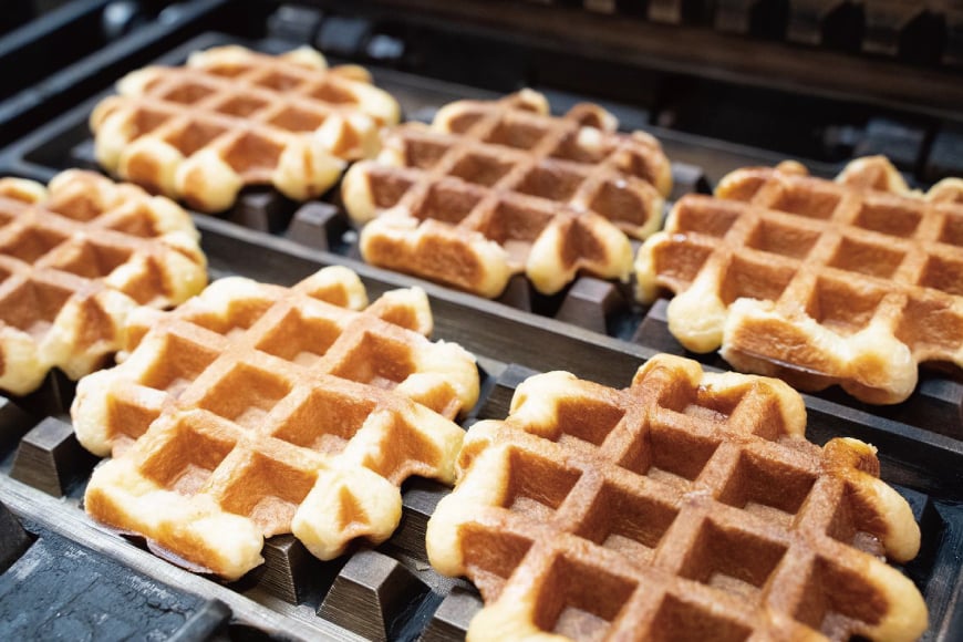 お菓子 詰め合わせ ベルギーワッフル 6個入 [Mominoki Cafe 石川県 津幡町 28aa0006] 洋菓子 焼き菓子 菓子 おかし ワッフル スイーツ デザート おやつ 手作り セット 手土産 アソート ベルギー プレーン