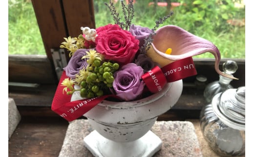 プリザーブドフラワー アレンジ 箱付 ボックス 花 長期 / littleprincess / 石川県 宝達志水町