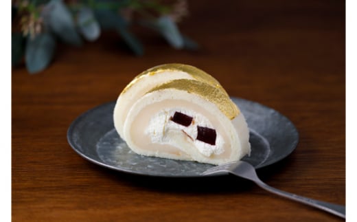 ロールケーキ 金の宝達ロールくーずぇ ハーフサイズ 1本 [宝達山本舗松月堂 石川県 宝達志水町 38600504] スイーツ 洋菓子 ケーキ 冷凍 金箔