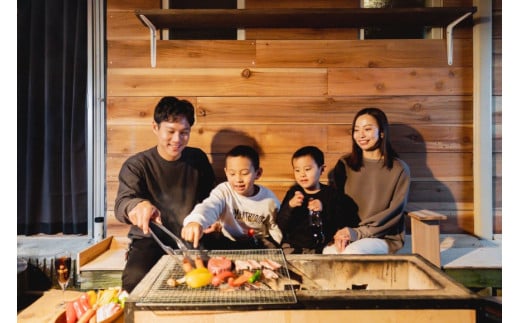 ゲストハウス1棟 貸切宿泊チケット 3万円分 / Nalu / 石川県 宝達志水町 [38600219] 宿泊券 キャンプ コテージ ロッジ アウトドア ファミリー 1棟