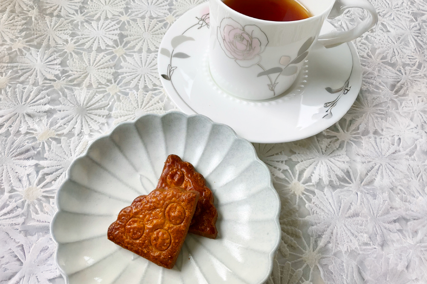 菓子 能登の恵みの卵で作った「サブレ・ド・カーン」 4枚 [西洋郷土菓子あいりす 石川県 宝達志水町 38600919] お菓子 洋菓子 おかし スイーツ 焼き菓子 おやつ クッキー サブレ