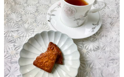 菓子  能登の恵みの卵で作った「サブレ・ド・カーン」2枚 [西洋郷土菓子あいりす 石川県 宝達志水町 38600920] お菓子 洋菓子 おかし スイーツ 焼き菓子 おやつ クッキー サブレ