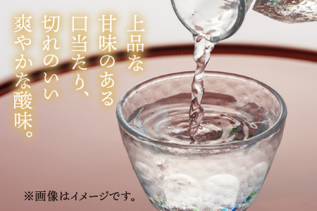 真名鶴酒造 純米大吟醸 ｢真名鶴｣ 720ml (化粧箱入り)  [A-047002]