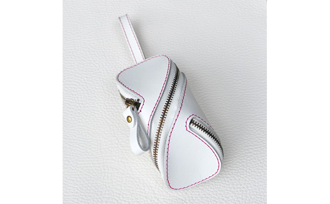 本革ジュエリーケース・螺旋　白