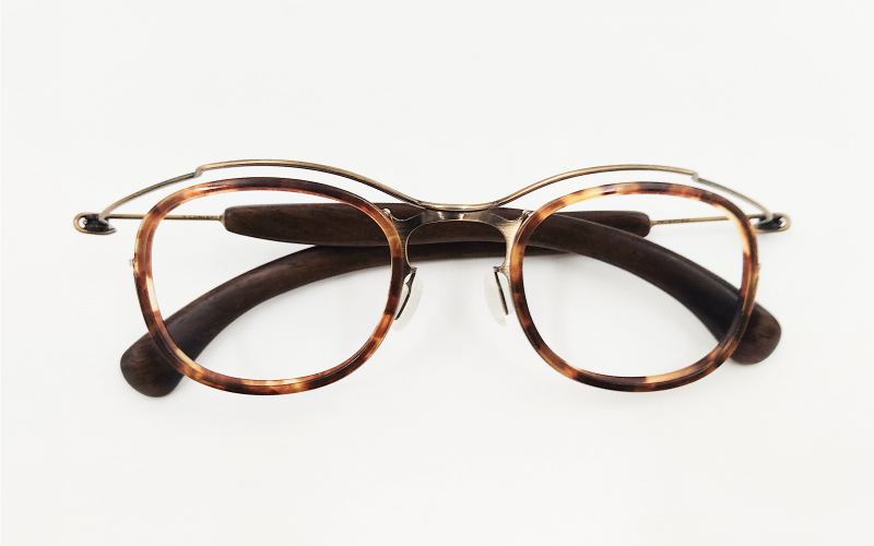 めがねのメーキョー堂  ウッドフレーム　wd-03（カラー：アンティークゴールド）