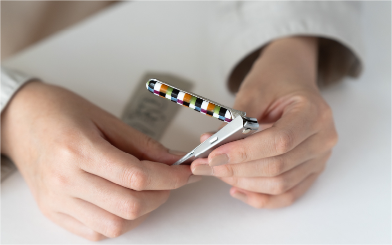 めがね素材がおしゃれな『Sabae Tsumekiri（サバエツメキリ）』 ホワイトマーブル ホワイトマーブル