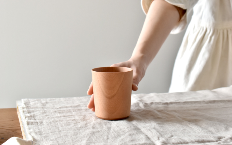 【Hacoa】食卓に温もりを添える天然木チェリーのコップ「Wooden Cup」 チェリー