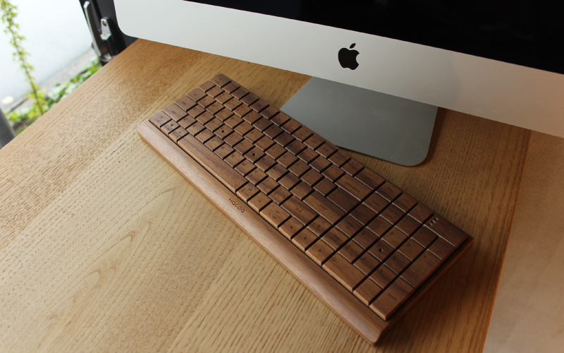【Hacoa】無機質なパソコン周りに温もりをプラスする木製キーボード ウォールナット「Full Ki-Board Wireless」 ウォールナット