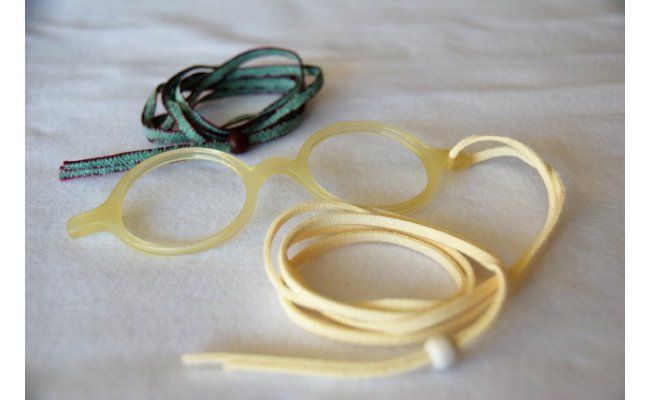 ペンダント型ルーペ『Ｃａｖａ（サヴァ）』：白