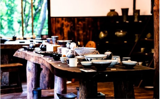 【青ノ木窯】鉄釉河豚徳利 [aw008-b001]