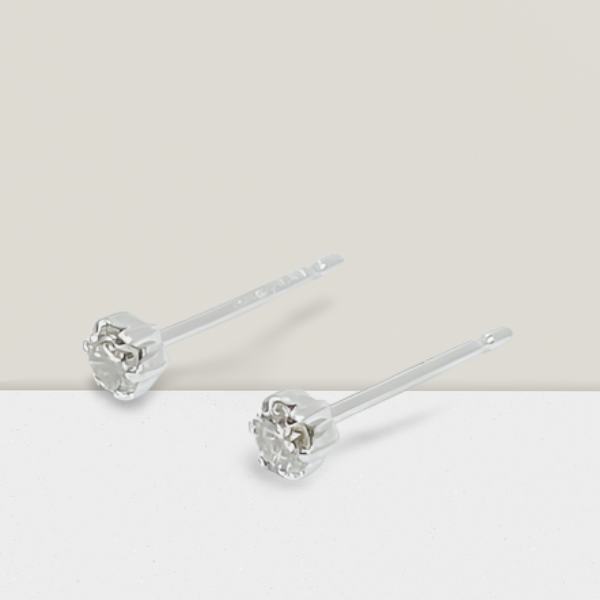 〈 甲府ジュエリー 〉１０金ホワイトゴールド製 ダイヤモンド １粒 スタッドピアス Total 0.10ct 【1449553】