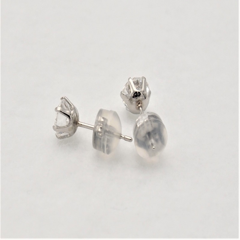 〈 甲府ジュエリー 〉Pt900 プラチナダイヤモンド0.5ct×0.5ctピアス［LD0017］