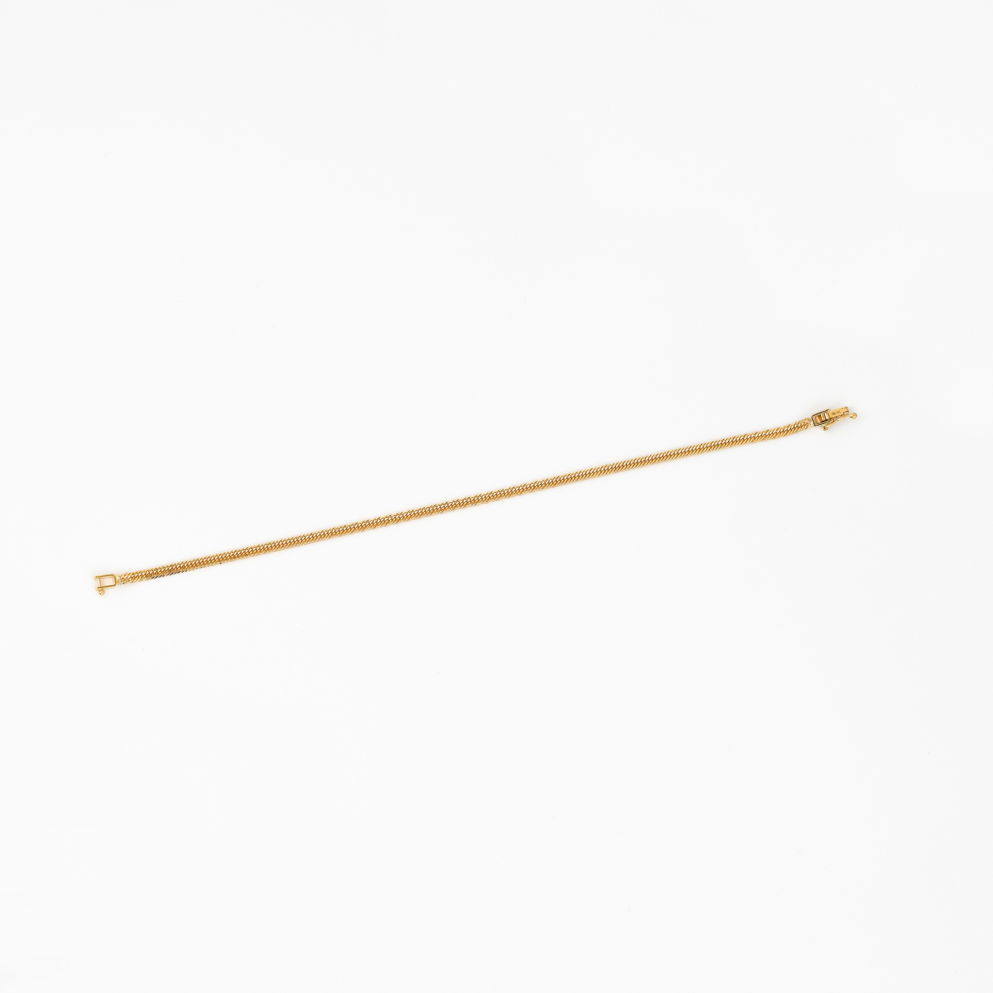 ＜ 甲府ジュエリー ＞K18 喜平 12面トリプル ブレスレット 4ｇ 18cm 造幣局検定刻印入 キヘイ チェーン 中折れ金具 メンズ レディース　TK0418S