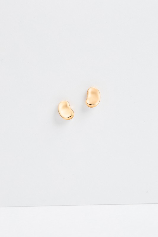 ＜ 甲府ジュエリー ＞【甲府ジュエリー】K18　豆ピアス（17802226）