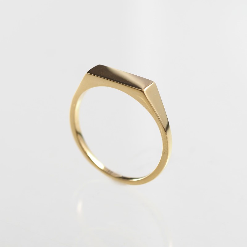 〈 甲府ジュエリー 〉K18 印代の指輪　26867