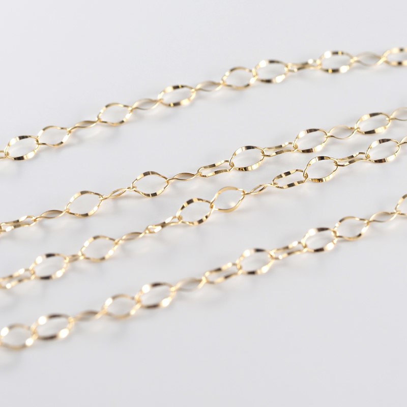 〈 甲府ジュエリー 〉K18 フリル ボリューム ネックレス　14354