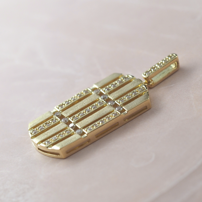 〈 甲府ジュエリー 〉K18 天然ダイヤモンド ペンダントトップ　28523