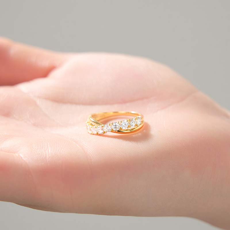 〈 甲府ジュエリー 〉K18 1.0ctダイヤモンドリング　20-4478