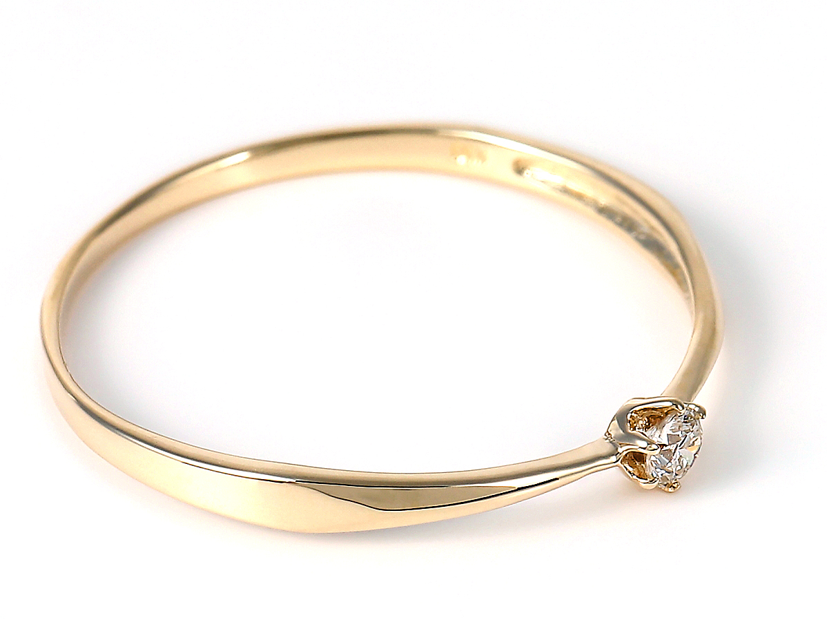 ＜ 甲府ジュエリー ＞シンプル　6本爪Ｋ10ＹＧダイヤモンドリング　R894DI-Ｙ2