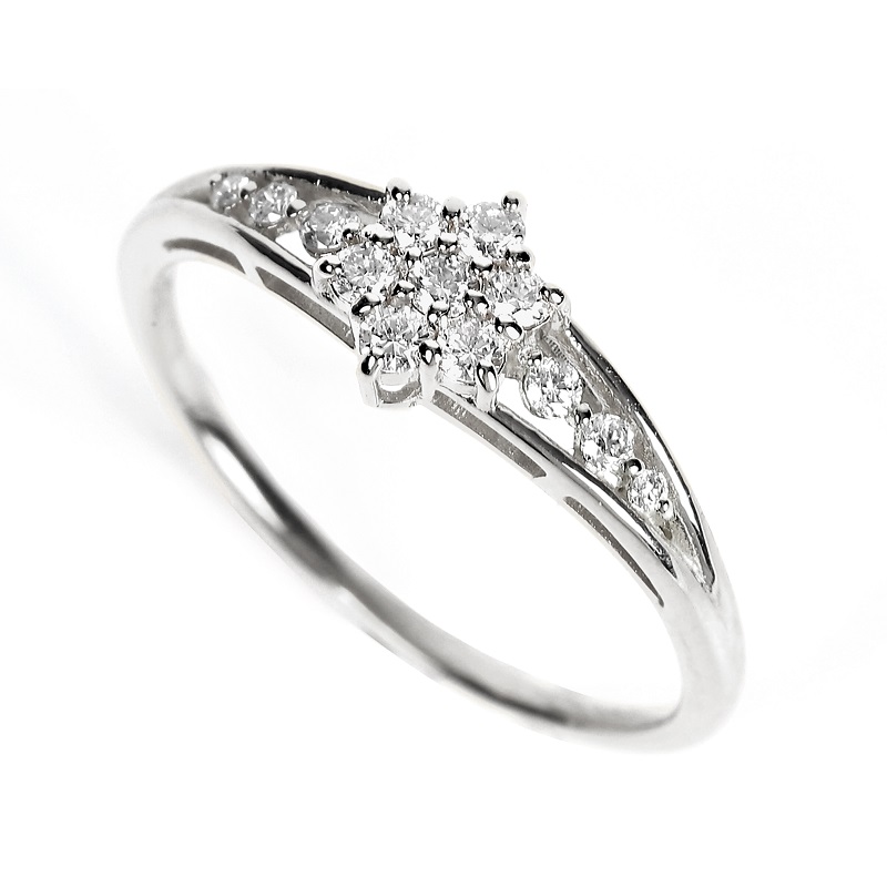 〈 甲府ジュエリー 〉PT950 ダイヤモンド リング 0.20CT R3784DI-P2