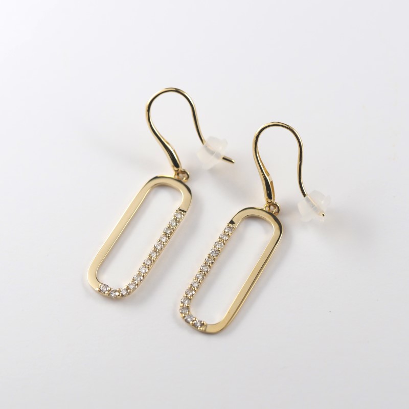 〈 甲府ジュエリー 〉K18 oval/オーバル ピアス 015013