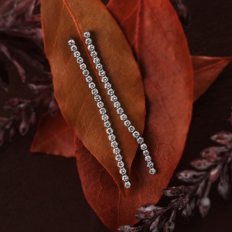 〈 甲府ジュエリー 〉[MADE IN KOFU] PT900 シルキータッチテニスチェーン［シングル］ピアス 1.0ct TI-1142