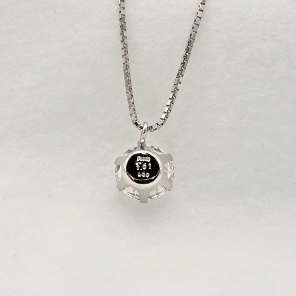 〈 甲府ジュエリー 〉Pt900 プラチナダイヤモンド1.0ctペンダント［LD0002］