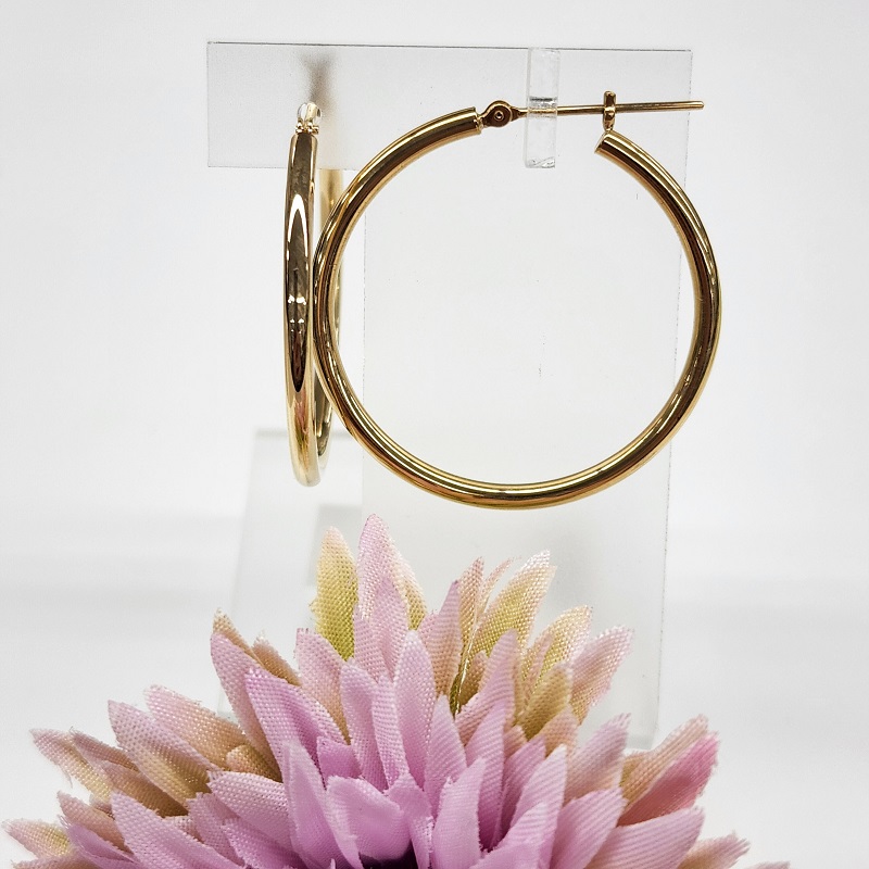 ＜ 甲府ジュエリー ＞K18 イエローゴールド シンプル フープ ピアス 大人 おしゃれ 幅2mm 直径30mm BPE-K2030