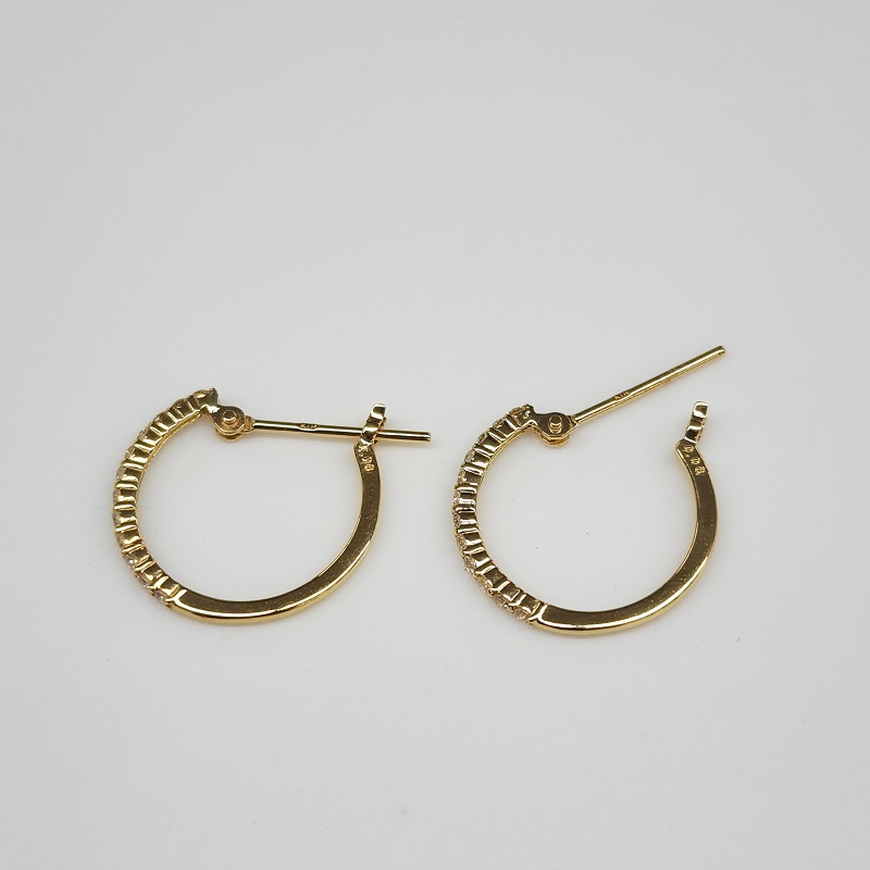 〈 甲府ジュエリー 〉K18 イエローゴールド ダイヤ エタニティ フープ ピアス 0.1ctUP BPE-04016K