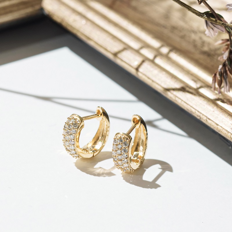 ＜ 甲府ジュエリー ＞K18イエローゴールド ダイヤモンド0.3ctピアス 43-6267