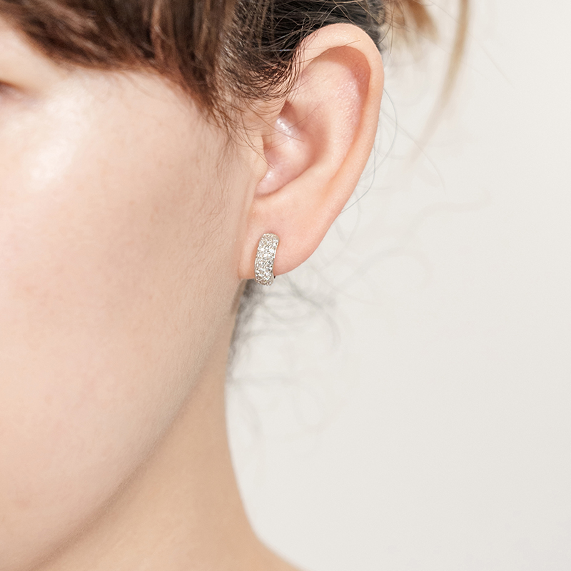 〈 甲府ジュエリー 〉K18ホワイトゴールド ダイヤモンド0.5ctピアス 43-6266