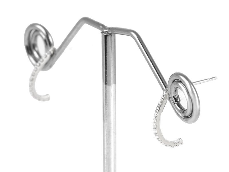 〈 甲府ジュエリー 〉PT900ダイヤモンド極細ラインピアス　E319DI-P