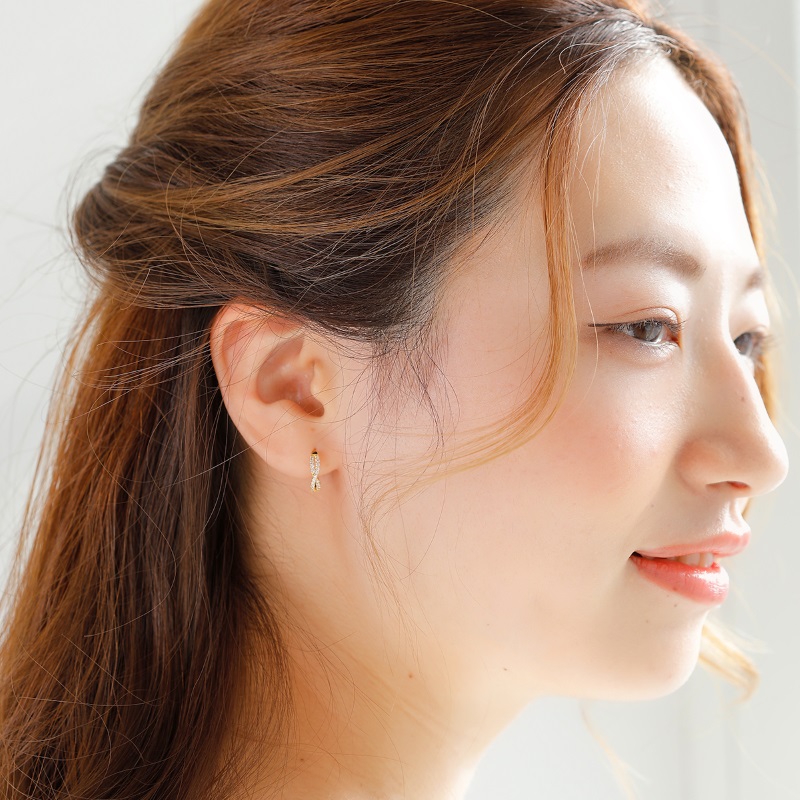 〈 甲府ジュエリー 〉K18 glimmer/グリマー ピアス 015015