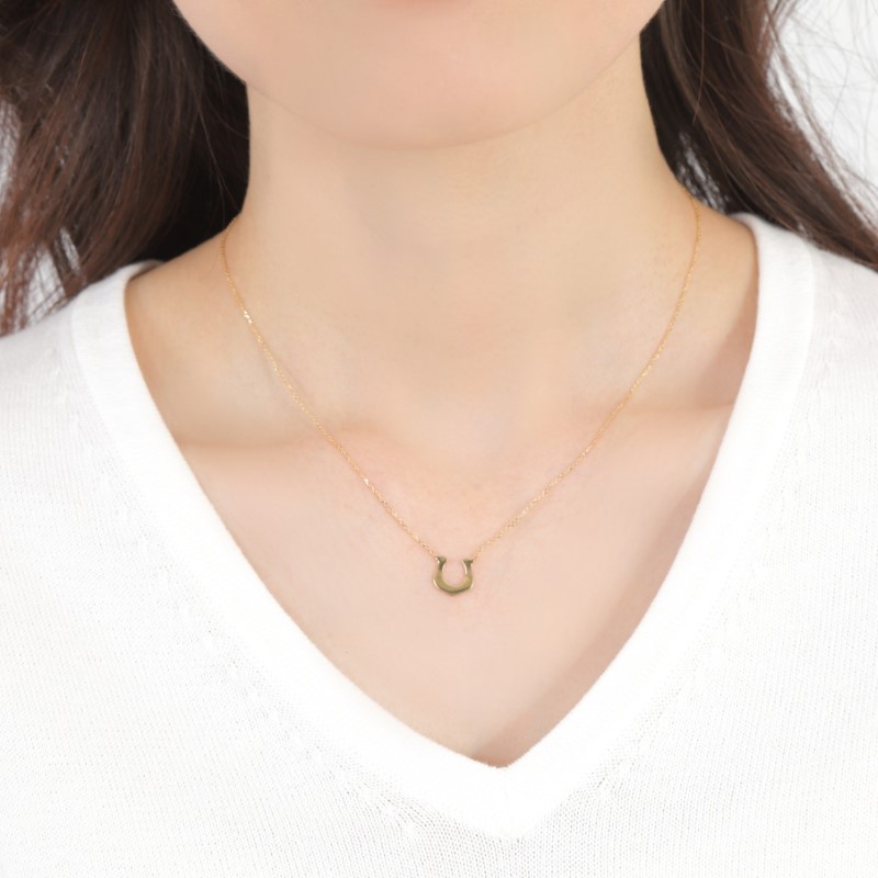 ＜ 甲府ジュエリー ＞K18 馬蹄 ネックレス　28550