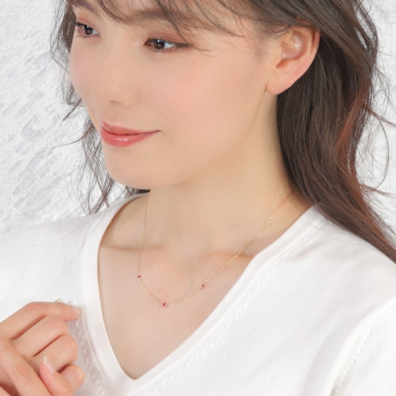〈 甲府ジュエリー 〉K18 ルビー ネックレス　28537