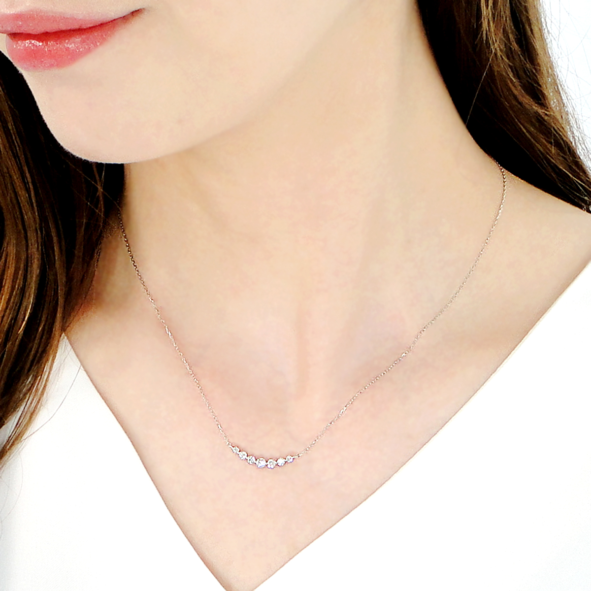 ＜ 甲府ジュエリー ＞Pt ダイヤ(0.30ct)　ラインPN　330628