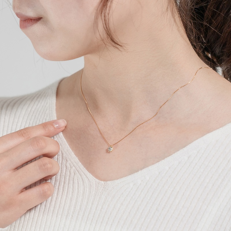 〈 甲府ジュエリー 〉K18イエローゴールド ダイヤモンドデザイン枠ネックレス(0.3ct)63-4038