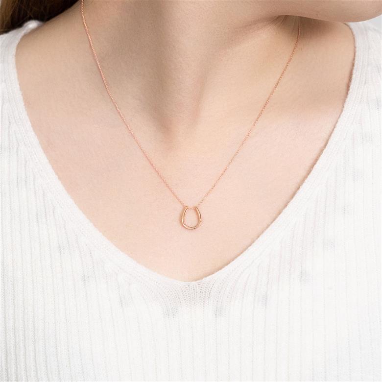 ＜ 甲府ジュエリー ＞K18ピンクゴールド　シンプル馬蹄ネックレス 63-8558