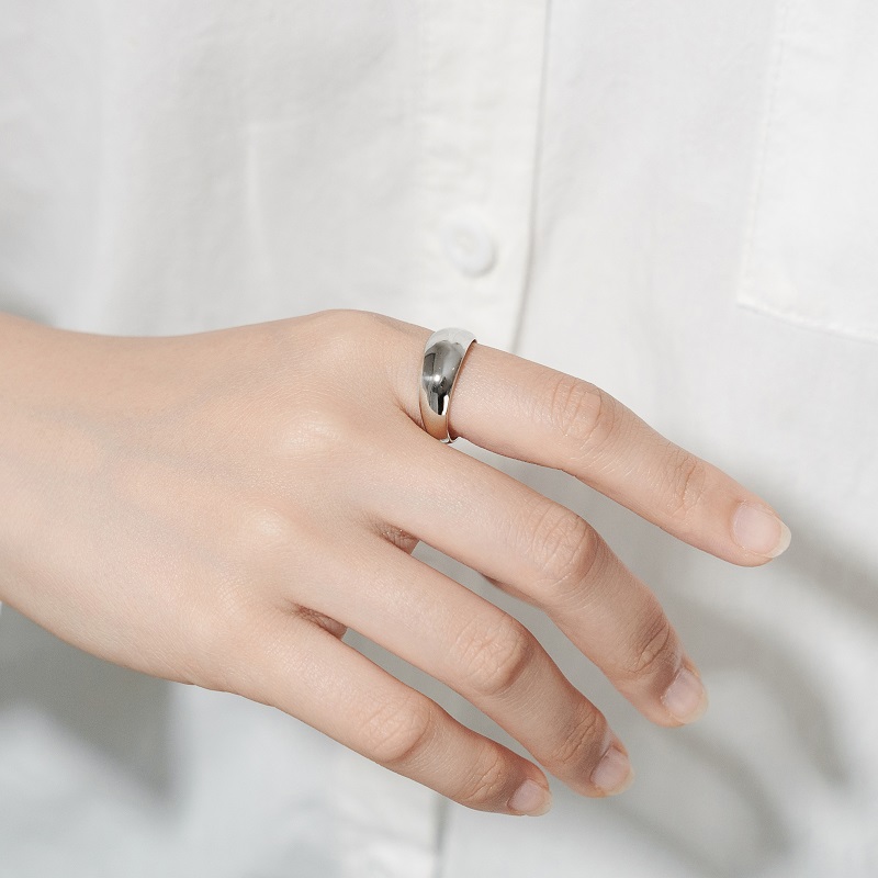 ＜ 甲府ジュエリー ＞プラチナ シンプルハイドームリング 11-1453